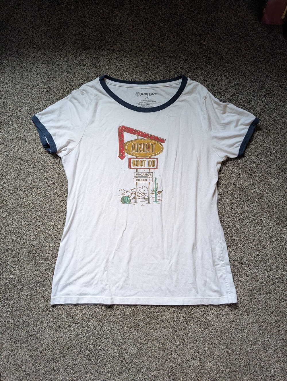 Women's Ariat T-shirt Size XL